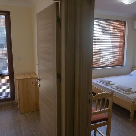 Rent Apartments Martin Beach Pomorie Exteriör bild