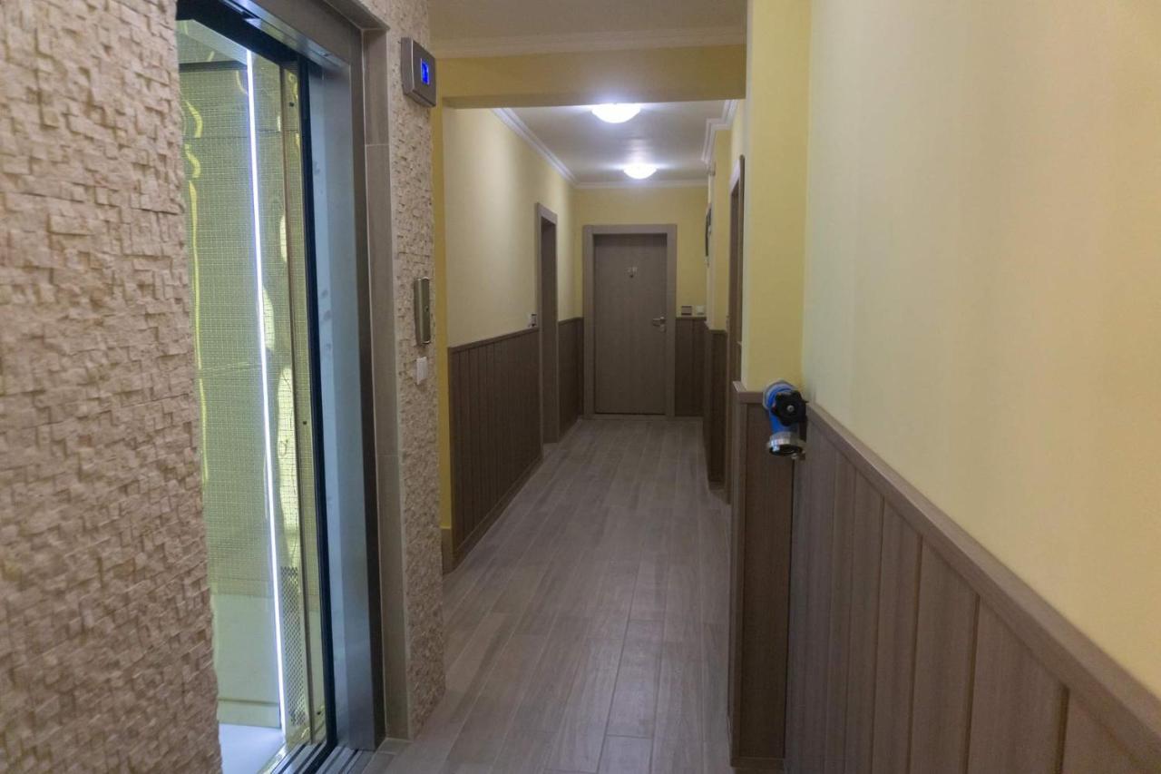 Rent Apartments Martin Beach Pomorie Exteriör bild