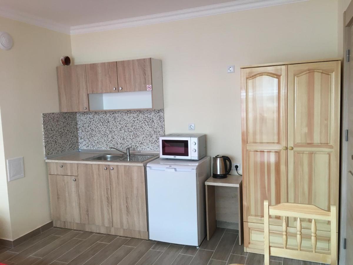 Rent Apartments Martin Beach Pomorie Exteriör bild